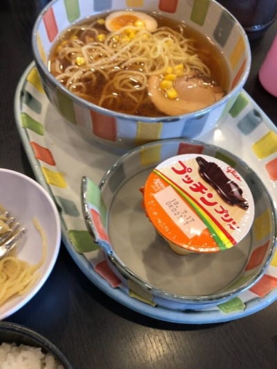 五味八珍のお子様らーめんプリン付き