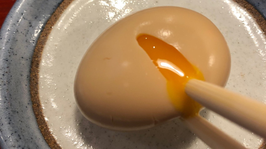 静岡おでんの進化系半熟卵を静岡駅の海ぼうずで食べてきました